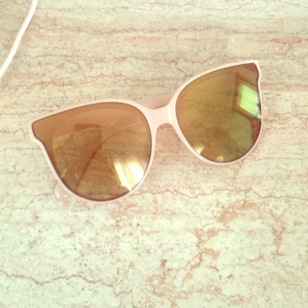 Free People Iridescent Pink Sunnies